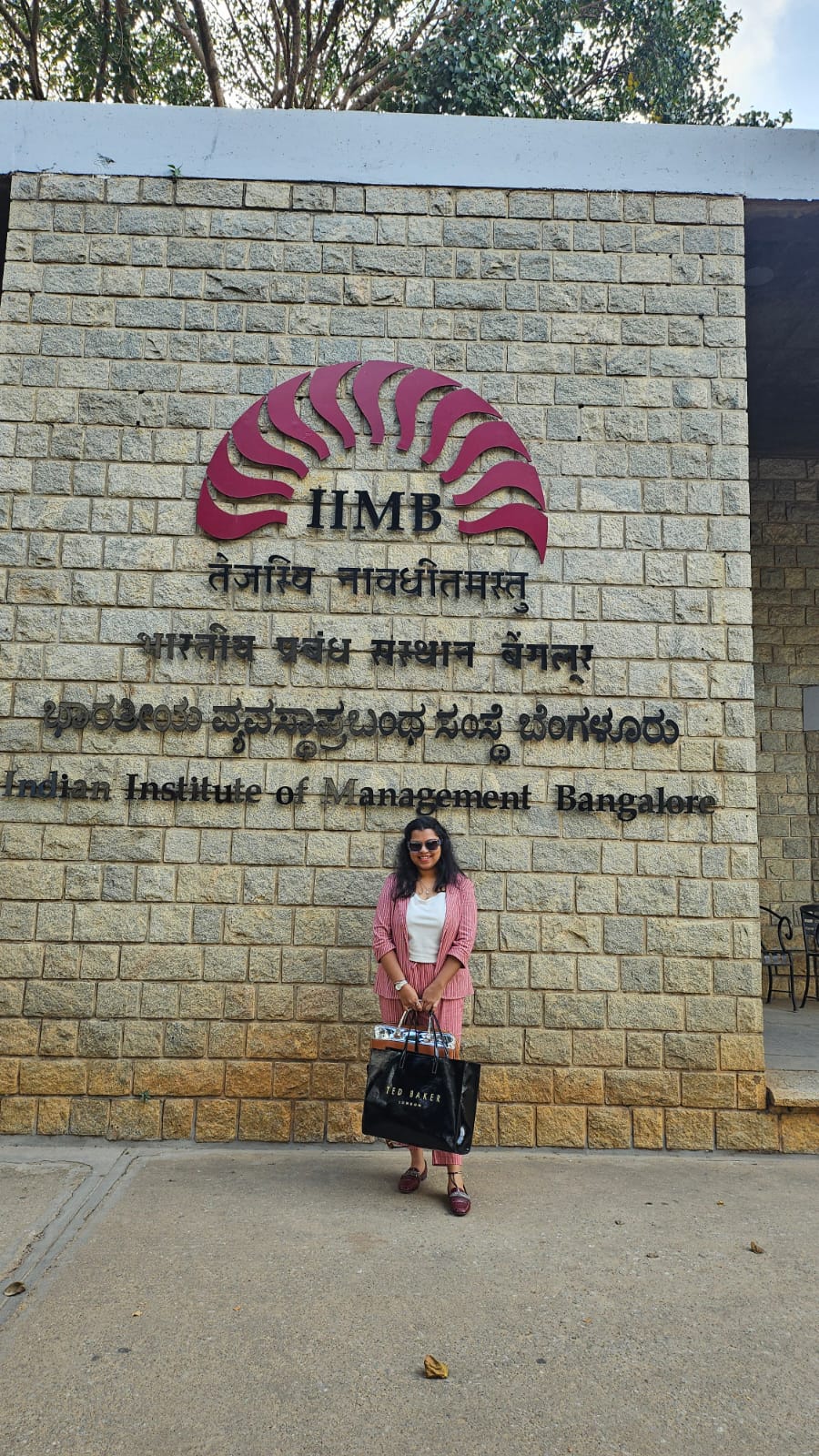 Vibha Jain outside the IIM Bangalore gate